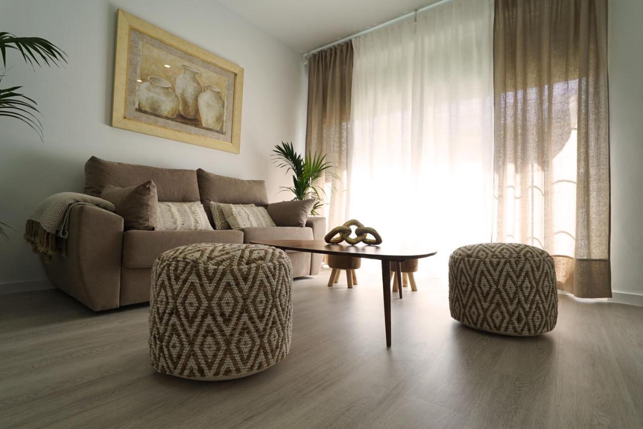 Dreamsapt La Campana Apartment